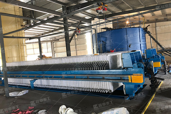 季節(jié)對帶式壓濾機的使用有沒有影響？應(yīng)該怎么規(guī)避？